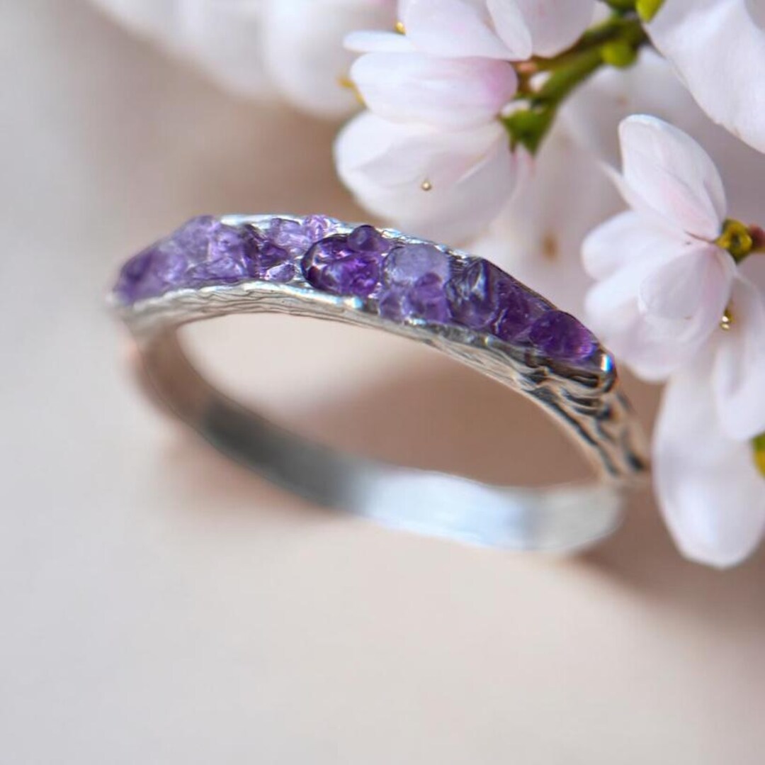 Misty Ring main image 1