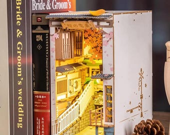 Sakura Densya Book Nook: Japanese DIY Miniature House Kit