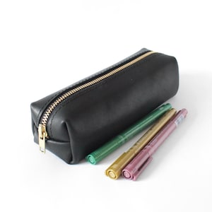 Black Leather Pen Roll – Handmade pencil case for men, high-quality pencil case, stylish accessory