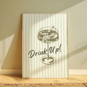 Martini Print – Stripes Bar Cart Decor – Wydrukuj modną ścienną grafikę Happy Hour w kuchni – Cyfrowe pobieranie plakatu