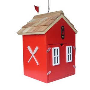 Bayside Beach Hut Wooden Birdhouse in Red image 3