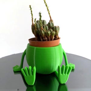 Sitting Edge Planter, Windowsill Plant Pot, 3D Printed Cachepot