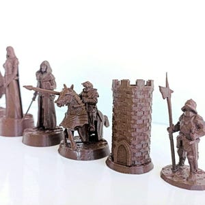 Medieval Battle Chess Set | Historical Chess Pieces | 3D Printed Tabletop Decor