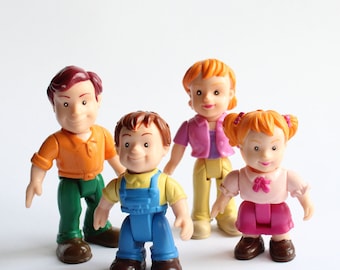 Vintage Kunststoff Familienspielzeug: Mini Figuren Sammlung
