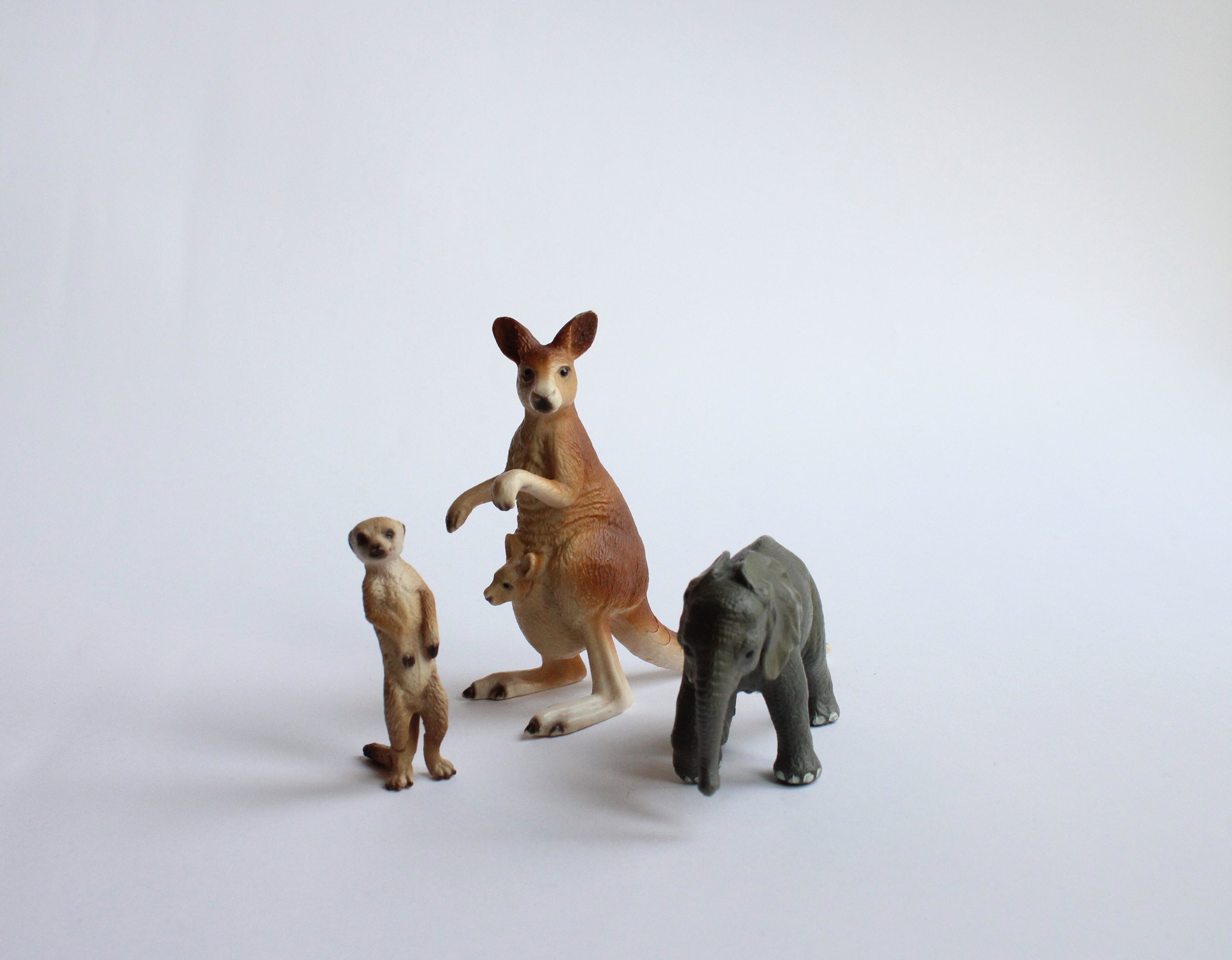 ヴィンテージ シュライヒ 動物: カンガルー、ゾウ、セリカータ 