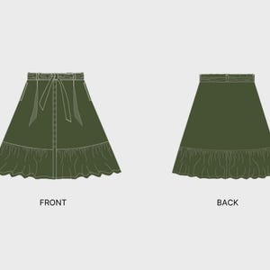 Op de afbeelding: Olijfgroene midi-rok met een knoopsluiting aan de voorkant, een strikceintuur en een gefranjerde zoom. De afbeelding toont zowel de voor- als achterkant van de rok, waarbij de ontwerpdetails en het silhouet worden benadrukt.