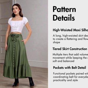 Op de afbeelding: Een vrouw draagt een witte crop top en een lange olijfgroene rok met een knoopsluiting aan de voorkant en zakken. De rok heeft een maxi-silhouet met hoge taille en een gelaagde constructie. De tekst rechts luidt "Pattern Details".