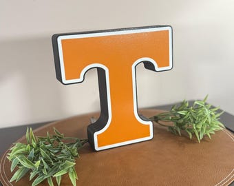 Caja de luz LED impresa en 3D de los Tennessee Vols / Decoración de fútbol americano con la letra T de Power naranja (alimentada por USB) Regalo de graduación, regalo de cumpleaños, idea de regalo única