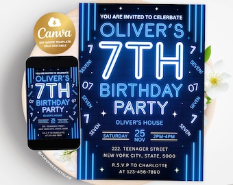 Può includere: Invito a una festa di compleanno in stile neon blu e bianco per un 7° compleanno. L'invito dice "Sei invitato a festeggiare il 7° compleanno di Oliver" con la data e l'ora della festa. L'invito è decorato con stelle e il numero 7.