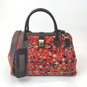 Original carpet bag, vintage Handknotted carpet tote bag, handcrafted rug bag, one of a kind carpet bag, boho chic