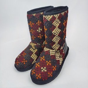 38EU(8US)Women leather Trim Half kilim Boots, Handwoven Kilim Boots, Rubber sole Kilim Boots, One of a Kind Kilim Boots, Comfy Boots
