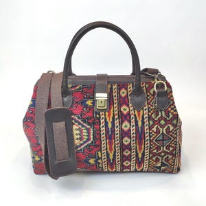 Original carpet bag, vintage Handknotted carpet tote bag, handcrafted rug bag, one of a kind carpet bag, boho chic
