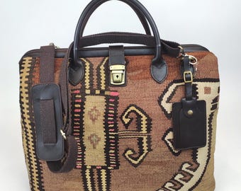 Vintage Kilim Duffel Bag: Handwoven Turkish Weekender with Leather