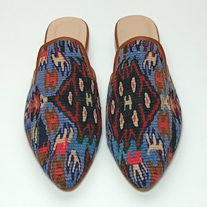 Kilim Mules 39EU(9US), women Kilim Slipper, One of a kind Kilim Mules, Handwoven Vintage Kilim Rug, Kilim rug, Boho style