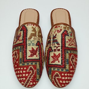 40EU (10US) Women Sumak Kilim Mules. Kilim Slipper, Kilim Slides, Handmade Kilim Slipper, Women Kilim Loafer, Boho Style Shoes, women loafer