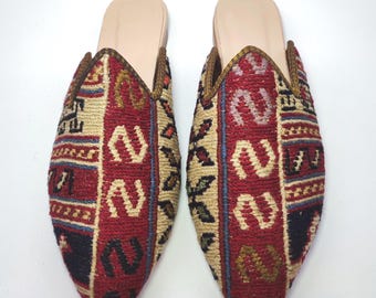 41 EU/ 11 US/ 9 UK Handcrafted Kilim Slippers: Women's Vintage Turkish Rug Mules
