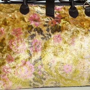 Cowhide and Tapestry 1986 Women's Stylesync Weekender Bag main image 0