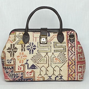 Original Sumak kilim Bag, Traditional Turkish Kilim rug Bag, Turkish Ethnic Bag, Bohemian Style Tote Bag, Handmade srossbody Bag
