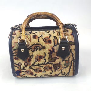Small Carpet Bag, Original handknotted Vintage Carpet bambu strap top handle Bag, One of a kind carpet Bag, crossbody Bag with leather trim