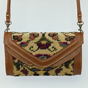 Carteira feminina, carteira de tapete vintage turco, carteira de tapete com nó feito à mão, estilo Boho, bolsa crossbody, carteira única