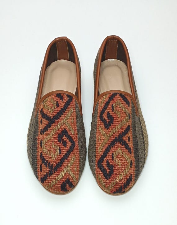 41 EU/ 11 US/ 9 UK Handmade Kilim Loafers: Women display picture 3