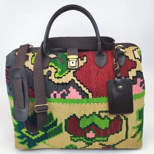 Original Kilim Weekender, Vintage handwoven Kilim Duffel Bag, One of a kind Weekender, Weekender with supple Cow Leather, Boho weekender