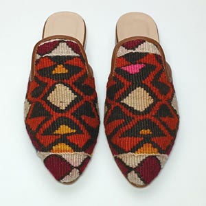 Women Kilim Mules 36EU(6US), Handwoven Turkish kilim slipper, women&#39;s Kilim shoes, One of a kind kilim mules, bohemian Kilim Slipper