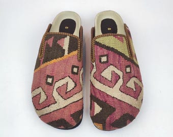 43 EU/ 10 US/ 9 UK Men's  Kilim Clogs: Handwoven Vintage Turkish Rug Mules