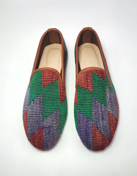 Vintage Turkish Kilim Loafers: Handwoven Women display picture 1