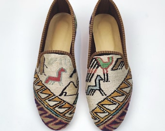 38 EU/ 8 US/ 6 UK  Handwoven Sumak Kilim Loafers: Women's Vintage Boho Shoes
