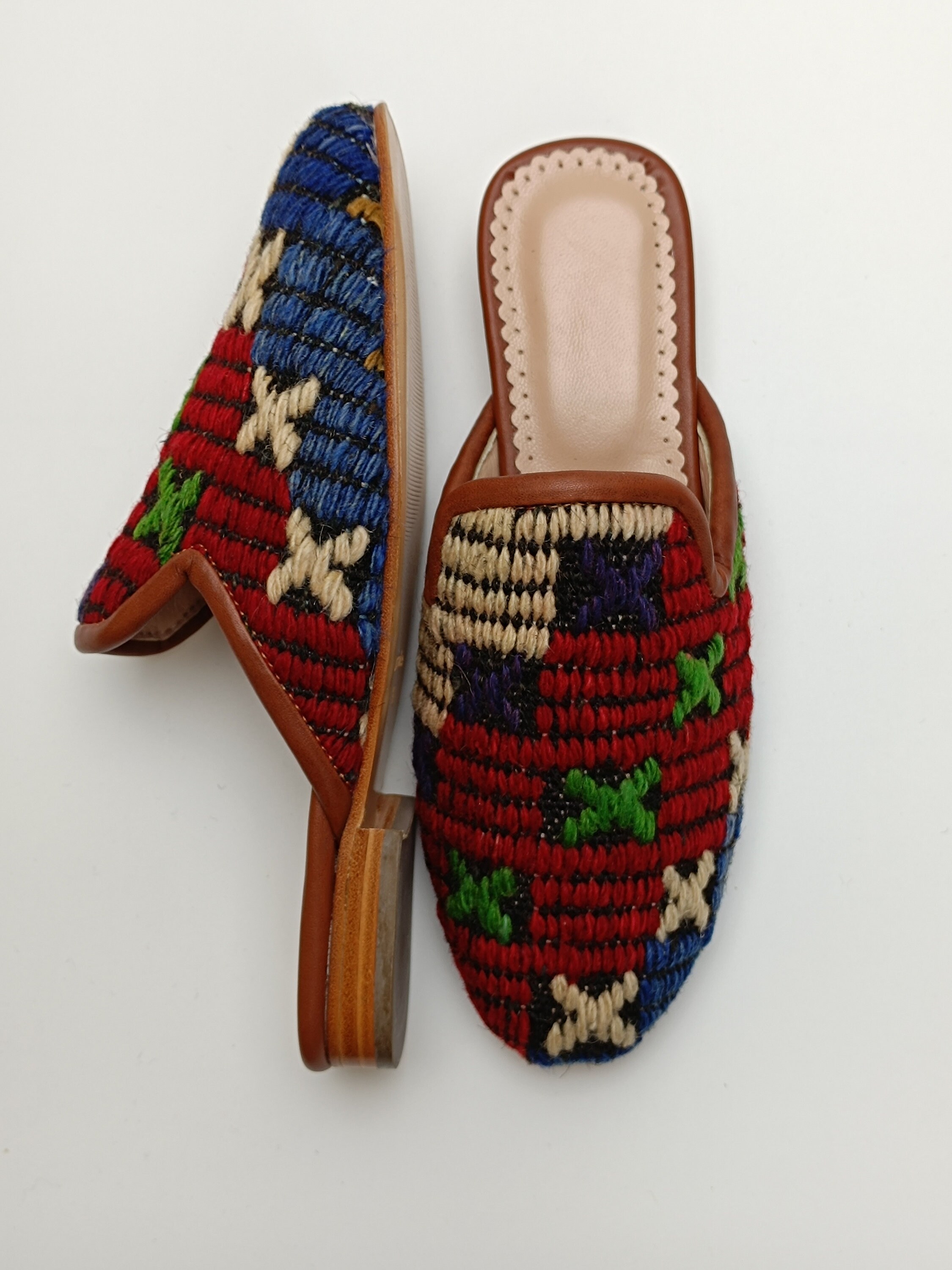 Women's Carpet Slipper 38EU8US, Women's Mules, Handmade Women's Loafer