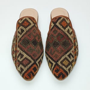 Kilim Mules 37EU(7US), Vintage handwoven Women Kilim slipper, Turkish Kilim shoes, one of a kind slides, Handmade Shoes, boho Style, Kilim