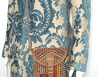 Handcrafted Turkish Kilim Pouch Bag: Adjustable Leather Strap
