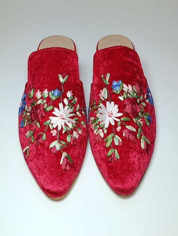 Women Flower silk Ribbon Embroidered Velvet Mules, Hand embroidered slipper, Valentine Gift, Handcrafted shoes