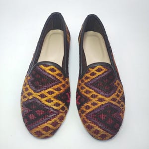 38EU/8US/6UK Women Original Kilim shoes, Women Handwoven vintage Kilim Shoes, One of a Kind Kilim Loafer, Kilim shoes with leather trim