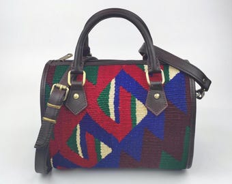 Handknotted Vintage Kilim Leather Crossbody Bag: Boho Top Handle Style
