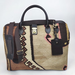 Original Kilim Weekender, Vintage handwoven Kilim Duffel Bag, One of a kind Weekender, Weekender with supple Cow Leather, Boho weekender