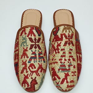 Women&#39;s Kilim Mules 40EU (10US), Handmade Kilim Slipper, Kilim Rug Mules, Traditional Turkish kilim Shoes, Boho Shoes For Women