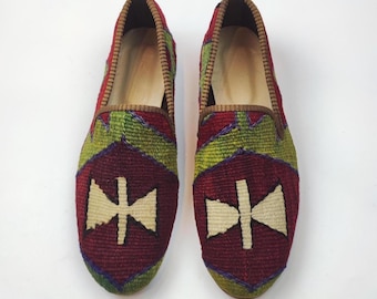 45 EU/ 12 US/ 11 UKHandcrafted Vintage Turkish Kilim Loafers: Men's Leather Sole Shoes