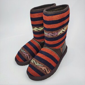 37EU(7US)Women leather Trim Half kilim Boots, Handwoven Kilim Boots, Rubber sole Kilim Boots, One of a Kind Kilim Boots, Comfy Boots