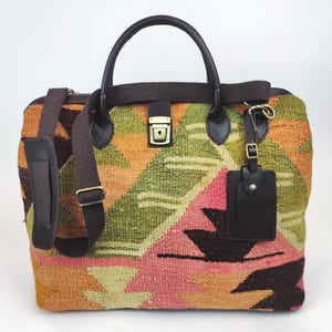 Original Kilim Weekender, Vintage handwoven Kilim Duffel Bag, One of a kind Weekender, Weekender with supple Cow Leather, Boho weekender