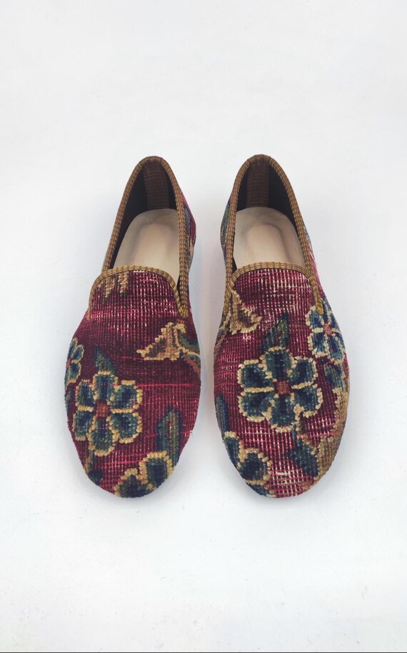 41 EU/ 11 US/ 9 UK Handknotted Vintage Turkish Rug Loafers 