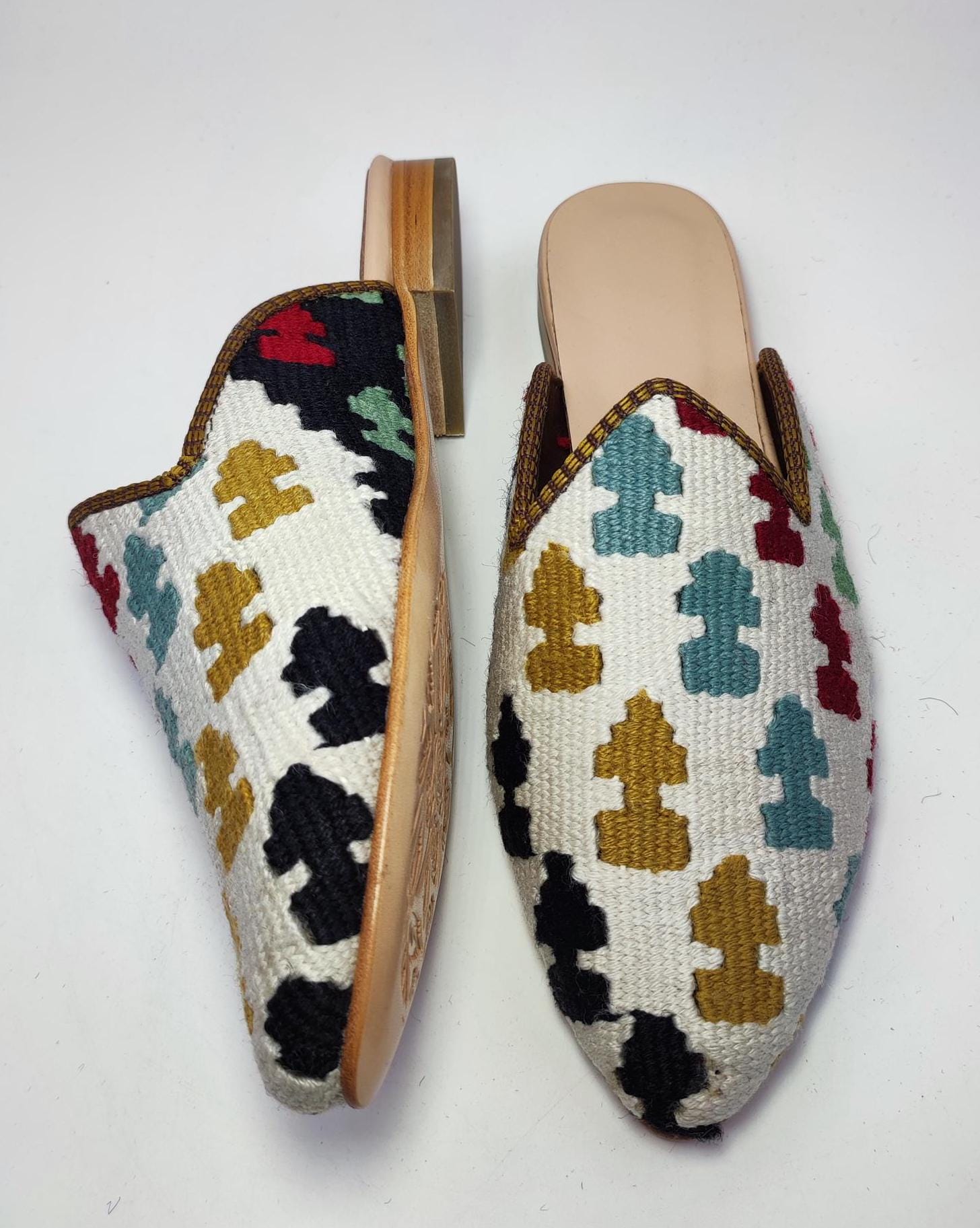 ヴィンテージトルコキリムミュール：手作りレディーススライド（EU 38