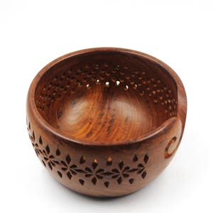 Handmade Wooden Yarn Bowl with Floral Cutwork – Crochet & Knitting Organizer, Polished Rosewood Yarn Holder, Gift for Crafters