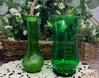 2 Vintage Green Glass Vases, Green Glass Ribbed Vase, Elegant Small Randall, Green Glass wide mouth short vase- 6" Lot of 2 Vases