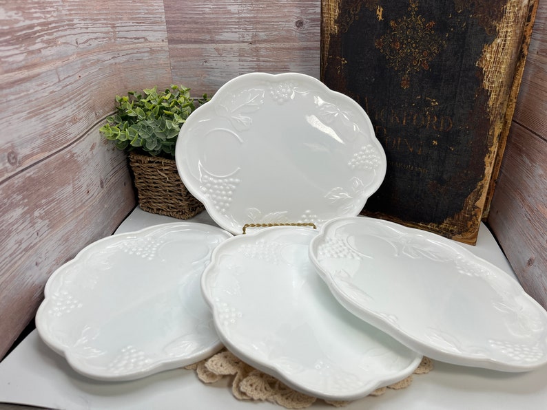 Set of 4 Vintage Milk Glass Snack Plates, Grape and Leaf Design, Milk Glass Luncheon Plates With
