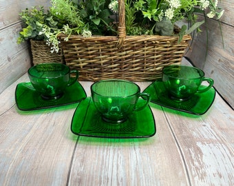 Anchor Hocking Charm Forest Green Cup & Saucer, Emerald Green Glass Cup and Saucer Set, Vintage Green Glass Cup Saucer Set