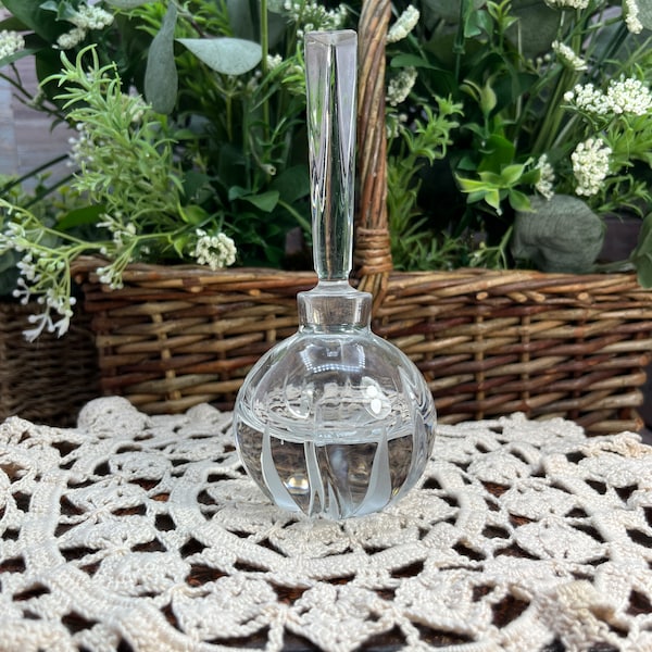 Beautiful Art Glass Clear Cut Crystal Perfume Bottle w/ Tall Glass Triangular Stopper, Crystal Art Glass Perfume Bottle