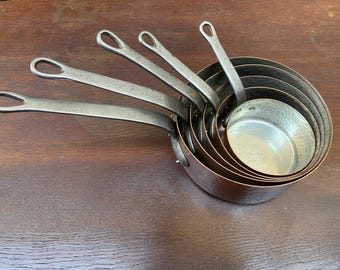 Set Vintage Kupfertöpfe Paris Französisch gehämmertes Kupferpfannenset-5 Kupfertöpfe