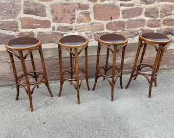 Set de 4 Tabourets de bar restaurant Pub taverne bois Courbé 1980s bentwood Stool Thonet bar stool leather